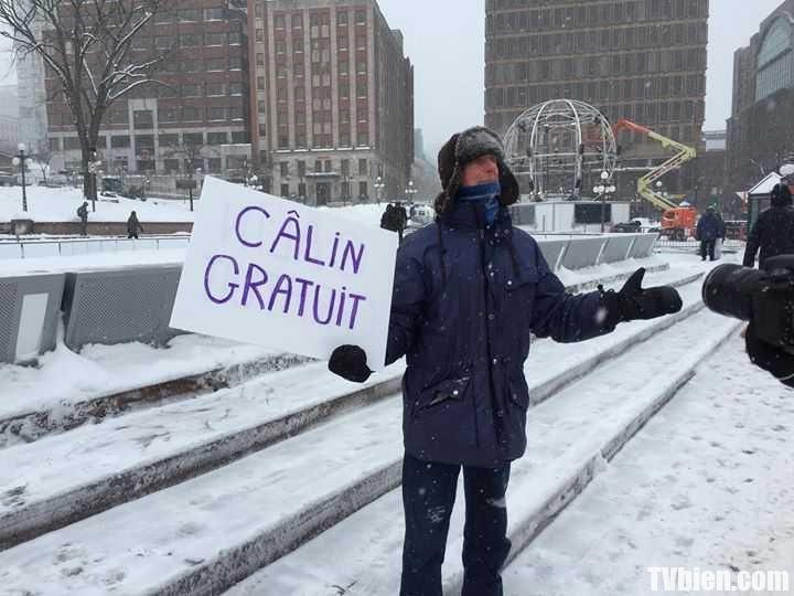 Nico M dans le monde